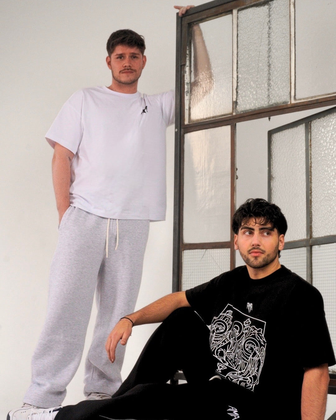 THE BASIC GREY JOGGER AMARTIA