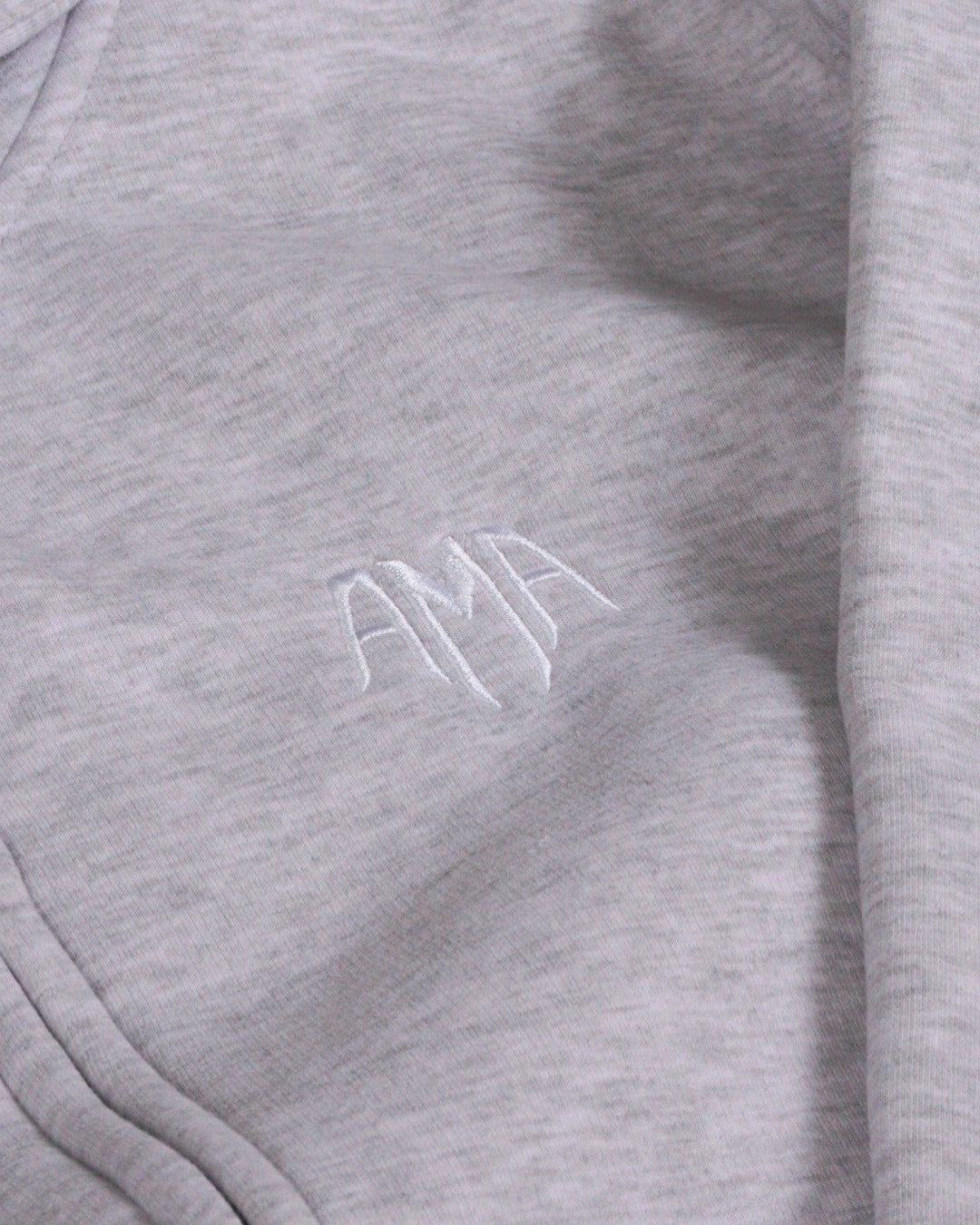 THE BASIC GREY HOODIE AMARTIA